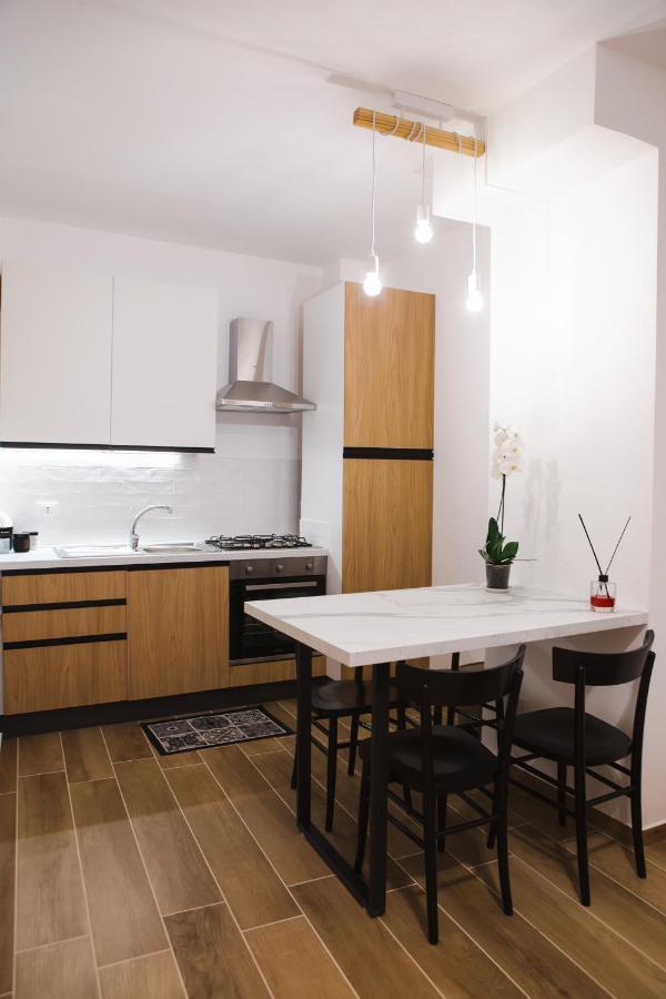 Vernaci Loft Apartment Terrasini Luaran gambar